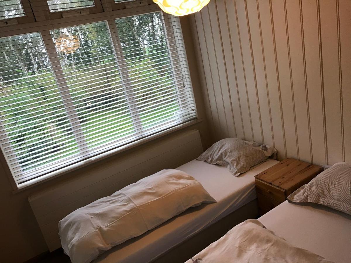 Het Atelier, Ruime Vrijstaande Vakantiewoning 200M2 Voor Maximaal 8 Personen Leende Eksteriør bilde
