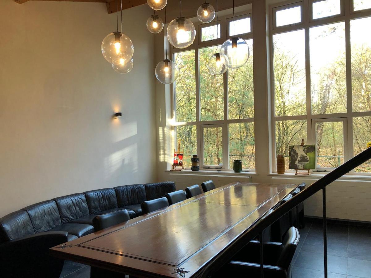 Het Atelier, Ruime Vrijstaande Vakantiewoning 200M2 Voor Maximaal 8 Personen Leende Eksteriør bilde